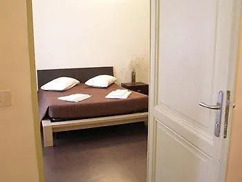 Hotel Happy 2*
