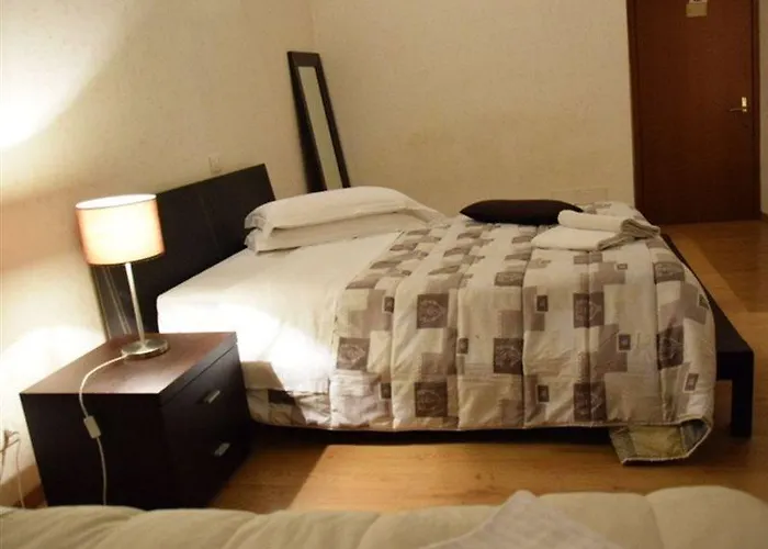 Happy Szálloda Róma