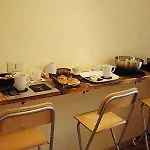 Ξενοδοχείο Happy 2*